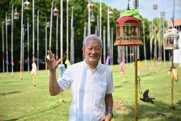 TEROKAI JEJAK BARU: Encik Robin Chua, pengasas bersama Kelab Nyanyian Burung Kebun Baru – salah satu tapak Jejak Warisan Ang Mo Kio yang diperbaharui Lembaga Warisan Negara (NHB) 