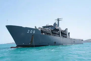 ‘RSS Persistence’ merupakan antara empat kapal pemunggah darat (LST) bagi Angkatan Laut Republik Singapura (RSN). 