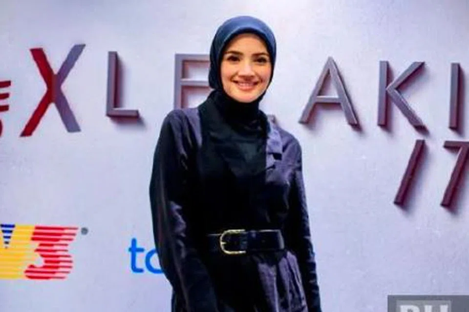 Lakonan Nur Fazura dalam drama ‘Lelaki Itu’ meraih pujian, bukti tak semua orang ketiga dalam sesebuah hubungan bersifat jahat. 