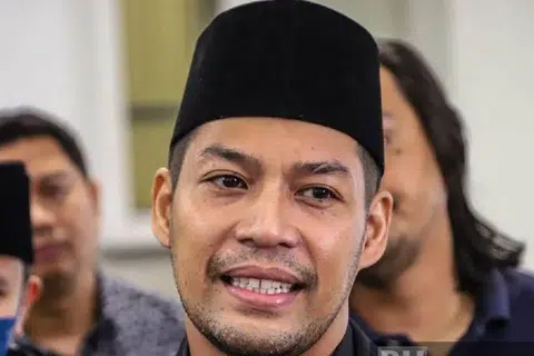 kamal adli, uqasha senrose, cerai