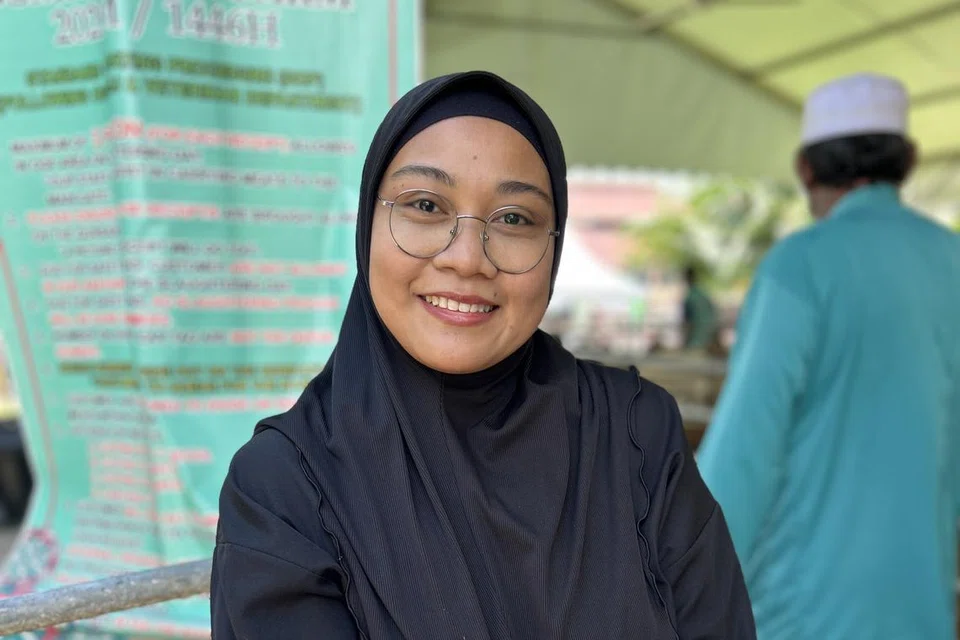 Cik Sarahnisah Abd Rahman, 40 tahun, berkata proses dari ambil nombor giliran sampai selesai korban, selesai dalam 45 minit.