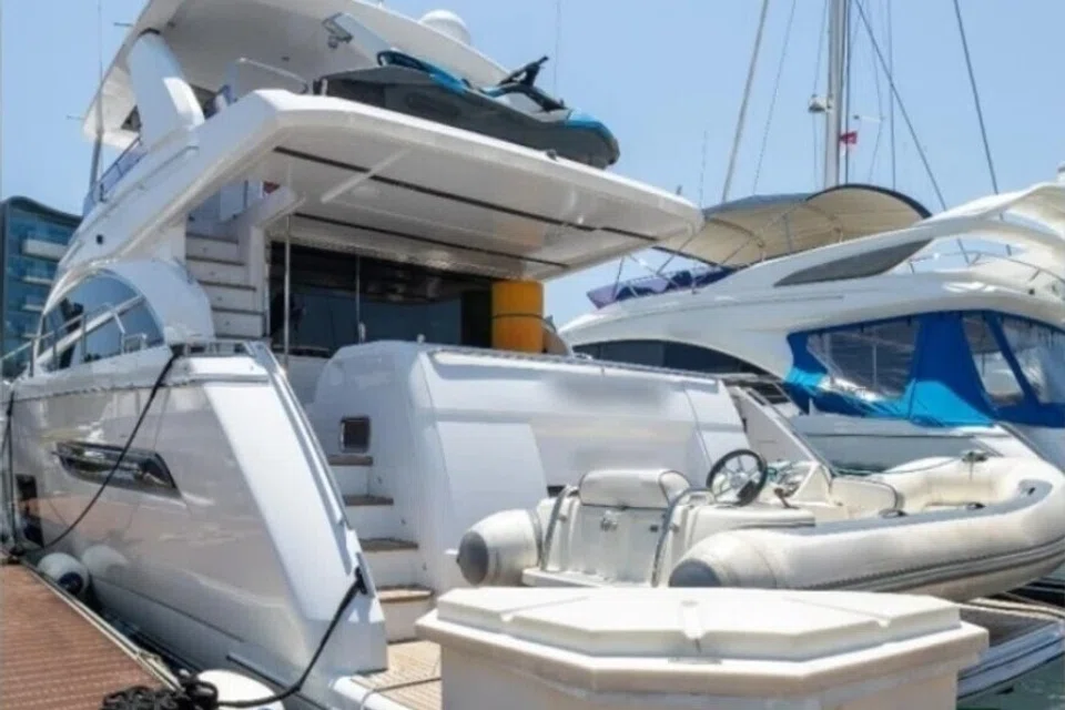 Aset yang berkaitan dengan sindiket penipuan Kemboja termasuk sebuah kapal layar dan 11 buah kereta.