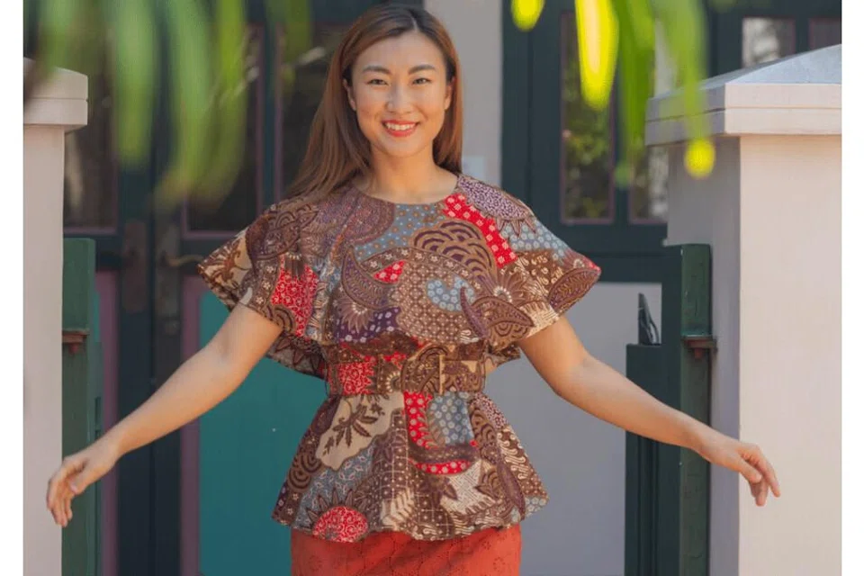 Jeshika Cape Blouse, Utopia, Utopia Apparels, batik top