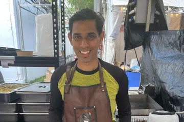 Sheikh Ali Redha ingin menyebarkan keunikan konsep pasta berkeju kepada pelanggan bazar Gemilang Kampung Gelam 2025.