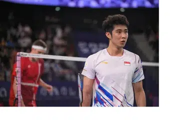 Perlawanan itu merupakan tugas berat buat pemain Singapura Loh Kean Yew, yang hanya memperoleh dua kemenangan dalam 10 pertemuannya sebelum ini dengan pemain nombor dua dunia Denmark, Axelsen.