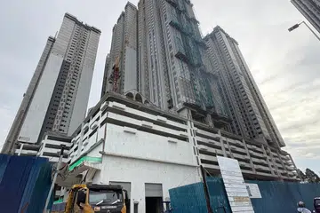 Projek perumahan sakit, Residensi Hektar Gombak di Selangor, gagal disiapkan pemaju mengikut jadual iaitu pada 2022, dengan kerajaan  terpaksa menyuntik dana RM125 juta agar pembinaannya diteruskan dan dijangka siap sepenuhnya pada 2027. Bagaimanapun, projek ini tidak termasuk dalam senarai hartanah boleh dibeli oleh warga asing.