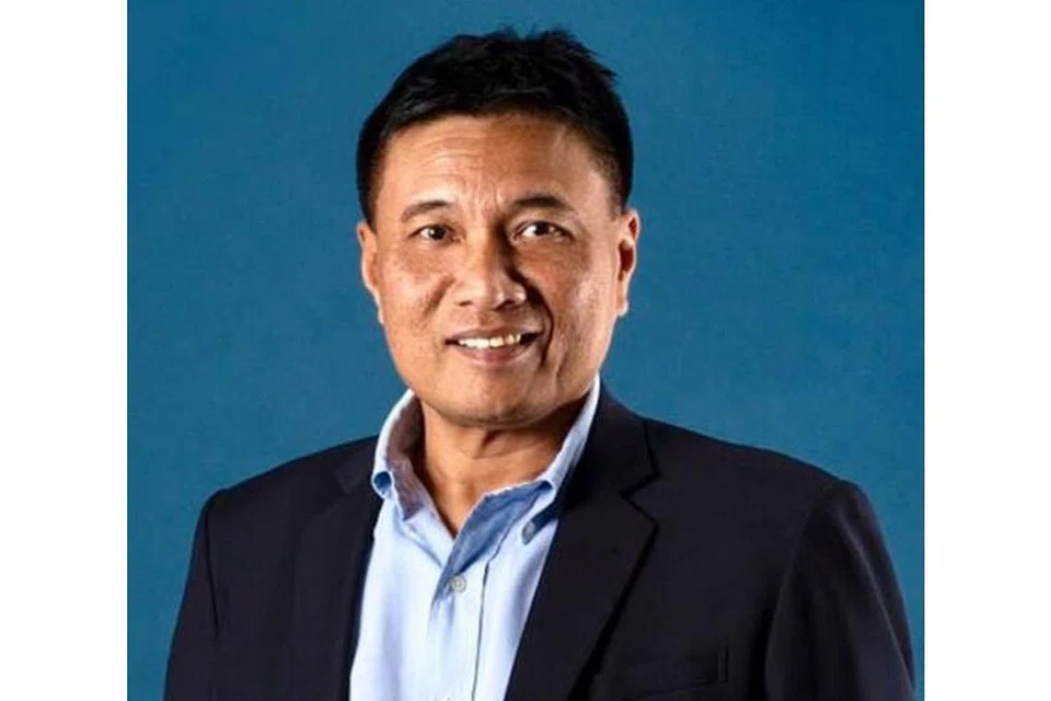 Encik Abu Bakar Mohd Nor.