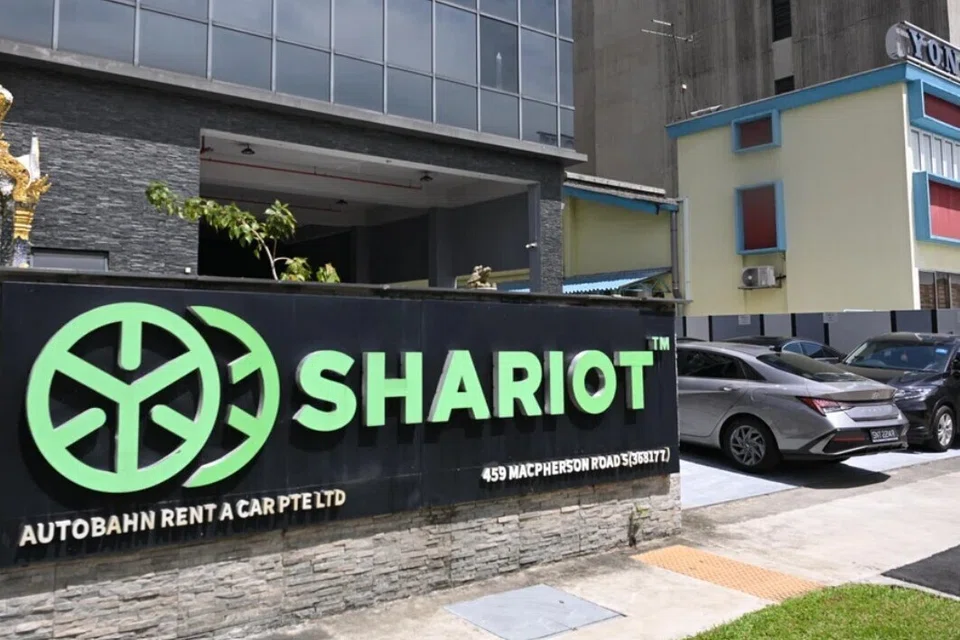 Singapura, Shariot, Autobahn Rent A Car