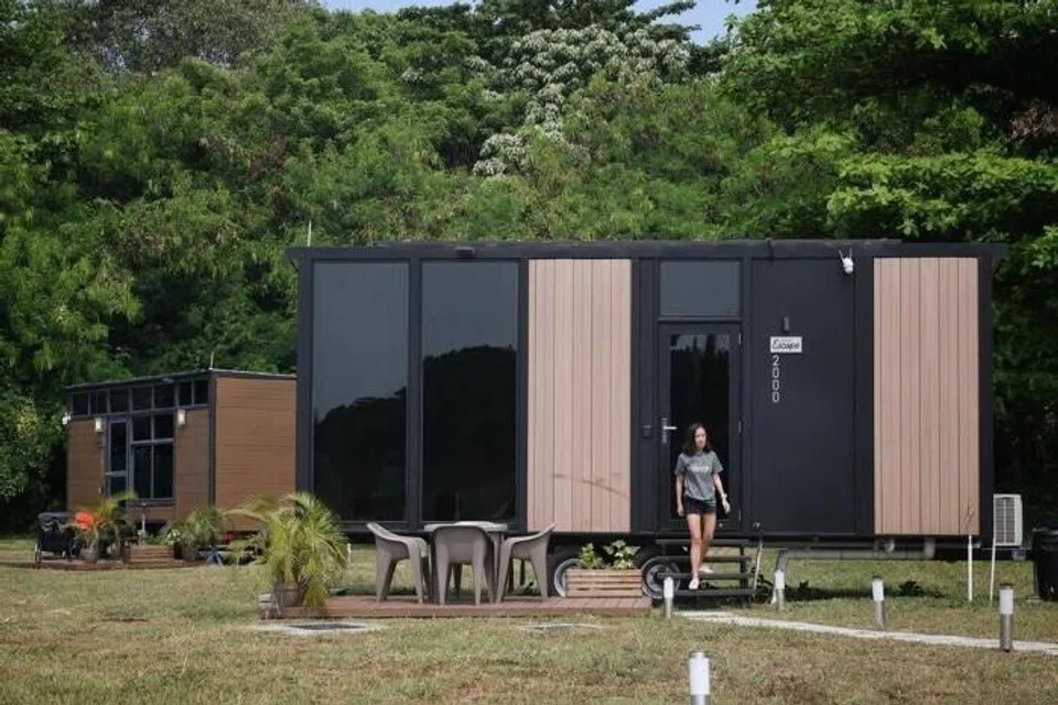 Dibuka pada Mei 2023, kotej di Pulau Lazarus menawarkan penginapan jangka pendek.