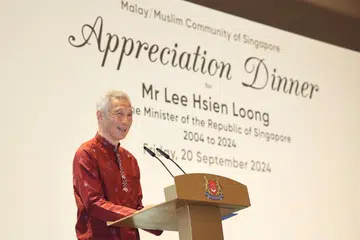 Pertubuhan Melayu/Islam baru-baru ini menganjurkan satu Majlis Makan Malam Penghargaan buat Menteri Kanan, Encik Lee Hsien Loong (gambar). 