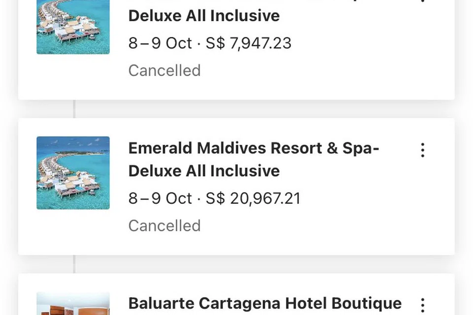 AKAUN DIGODAM: Tangkap layar daripada aplikasi tempahan hotel yang menunjukkan beberapa tempahan tidak dibuat penulis. Penggodaman seperti ini boleh menyebabkan banyak penipuan. 