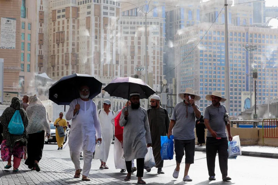 JEMAAH TIBA: Jemaah dari serata dunia yang melakukan ibadah haji pada 2023 sudah mula tiba di Makkah.