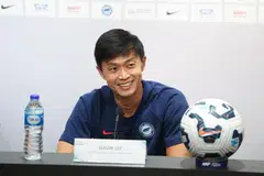 bola sepak, Gavin Lee, Singa