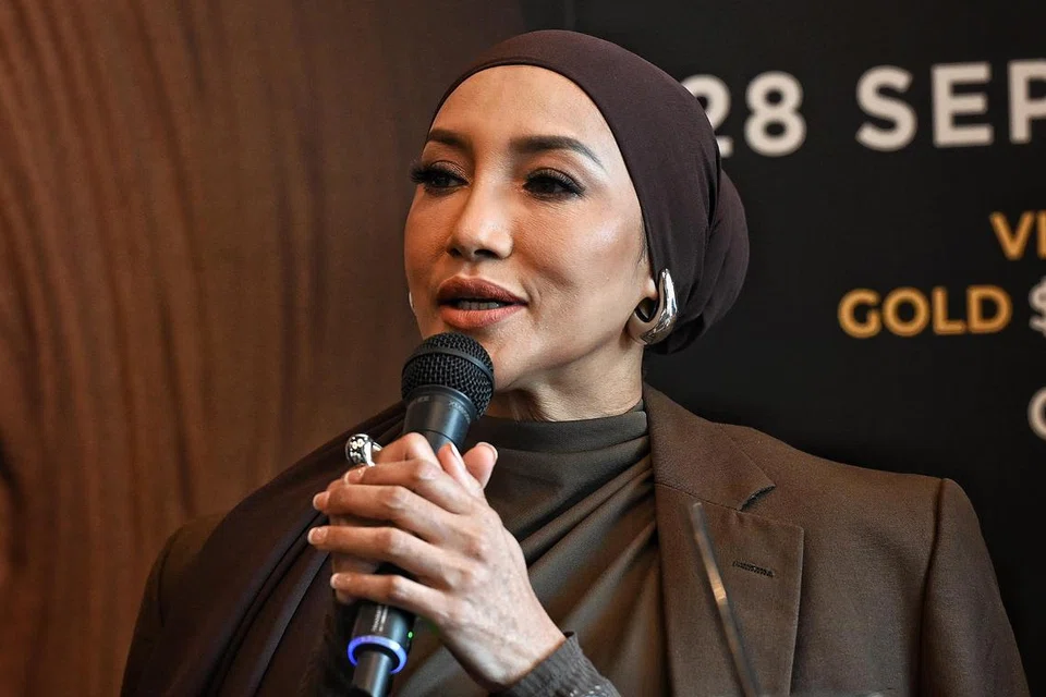 Penyanyi terkenal, Ziana Zain yang membawa pulang trofi Bintang Paling Popular ABPBH pada 1996 berpeluang untuk memenangi anugerah semasa ABPBH sekali lagi. 