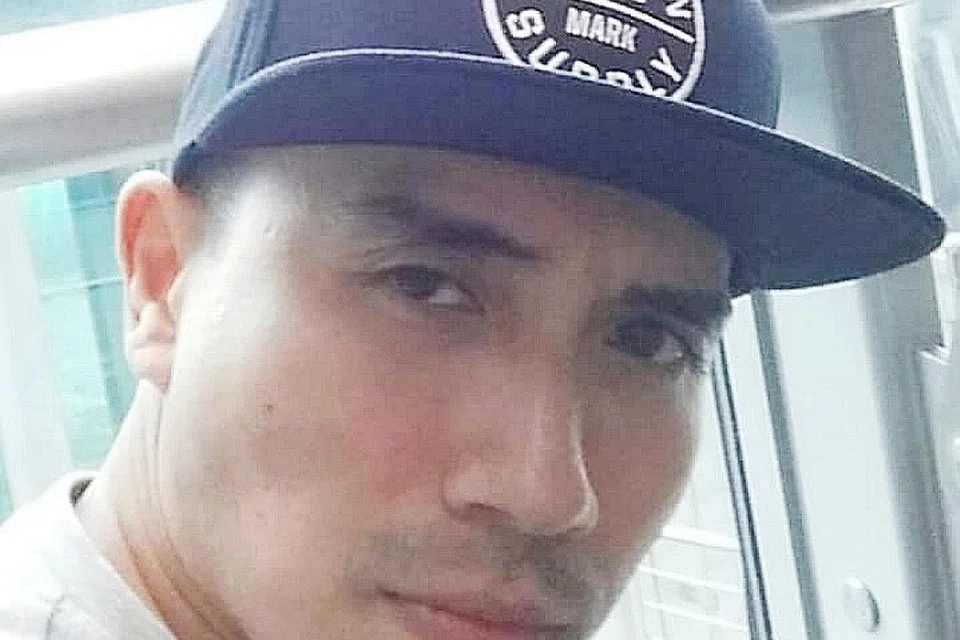 SUKA BERLAKON: Izwan Ali, yang terkenal menerusi drama 'Bara' 11 tahun lalu, memegang watak utama dalam dua episod drama 'Bingit' yang akan disiarkan pada 13 dan 20 Disember ini.