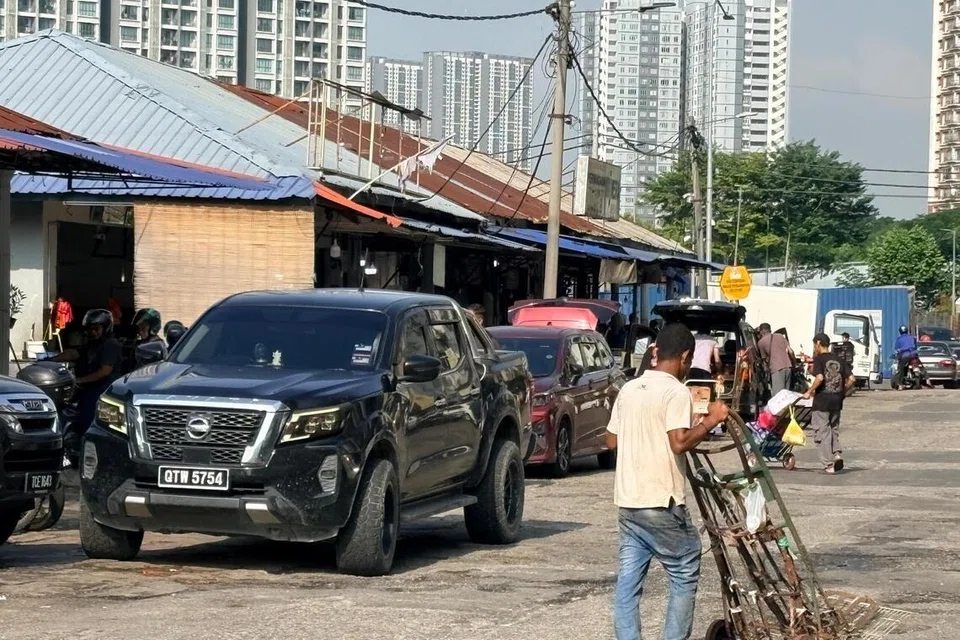 Antara kawasan di Selayang, Selangor, yang didominasi warga Rohingya pemegang kad Pejabat Pesuruhjaya Tinggi Pertubuhan Bangsa-Bangsa Bersatu bagi Pelarian (UNHCR).