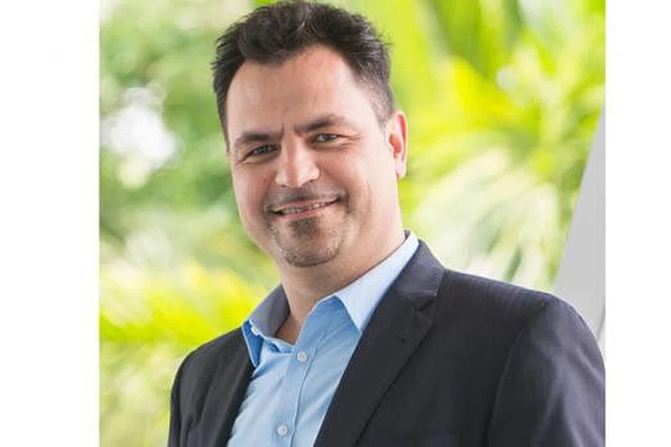 Profesor Emir Hrnjic, Pengarah Pendidikan dan Jangkauan (Outreach) Pusat Kajian dan Pelaburan Pengurusan Aset Sekolah Perniagaan Universiti Nasional Singapura (NUS).