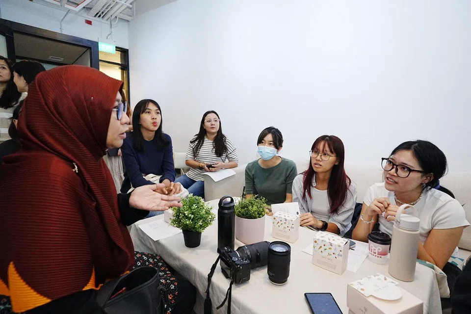 Peserta meneroka penyelesaian bersama dalam menghapuskan stigma dan sokongan jangka panjang bagi remaja yang hamil luar nikah.