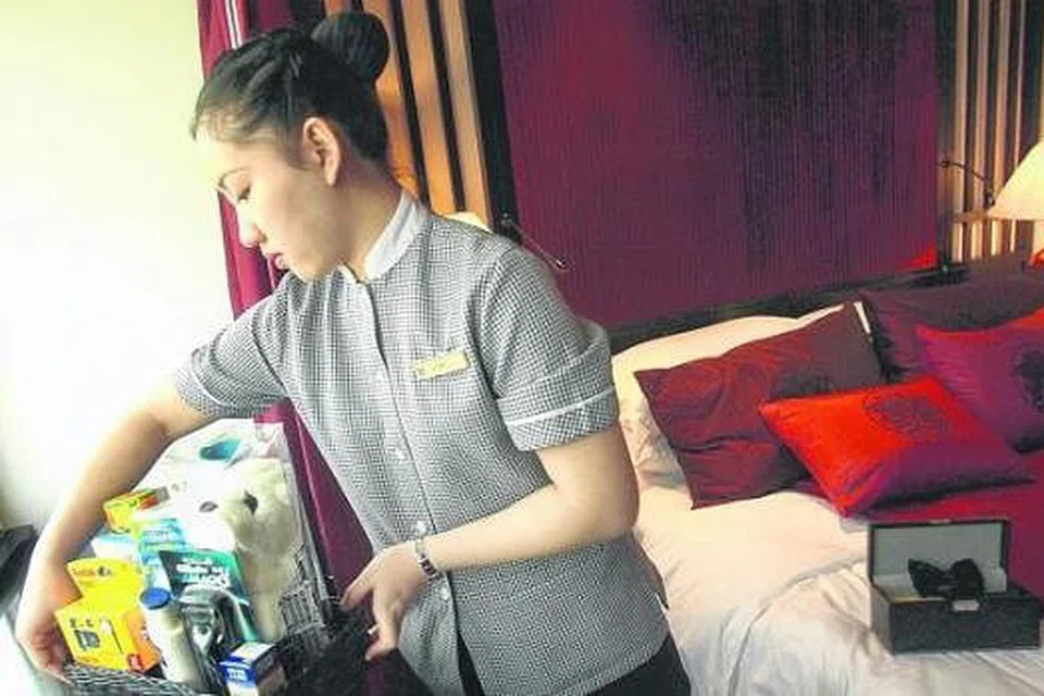 'CENDERAHATI' HOTEL: Antara barang yang boleh pelancong ambil dari bilik hotel masing-masing ialah sabun, syampu dan botol air. - Foto fail