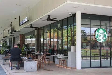 Jurucakap Majlis Ugama Islam Singapura (Muis) berkata mereka belum menerima sebarang permohonan untuk mendapatkan sijil halal daripada Starbucks.