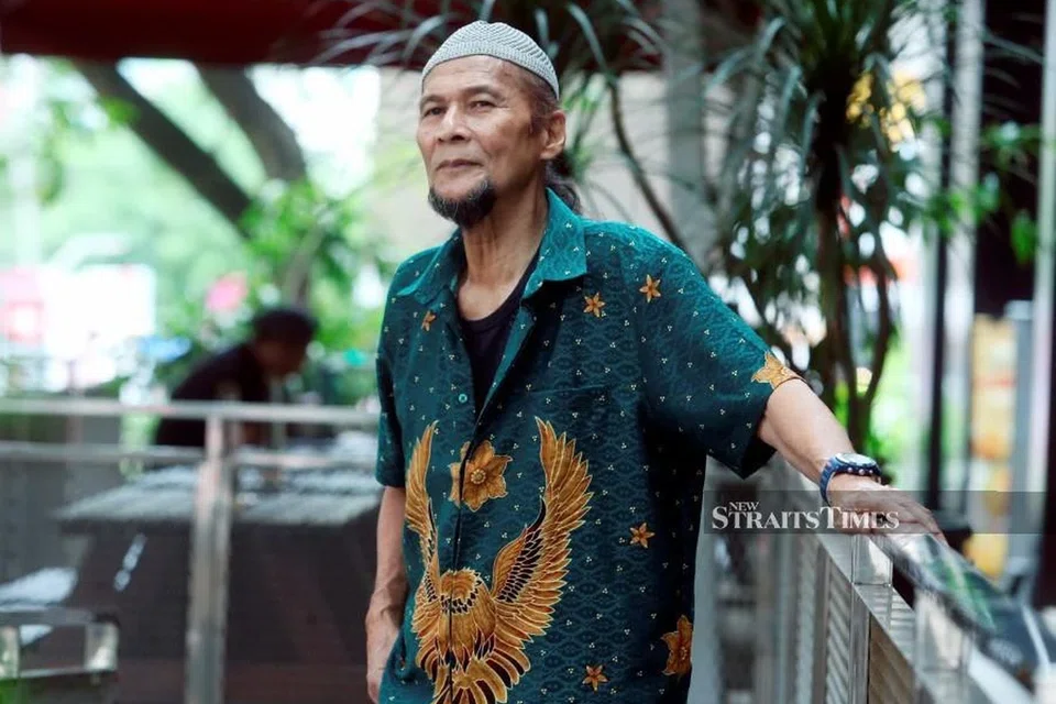 Dharma Harun Al-Rashid akan diberi tugasan bulanan oleh penerbit, Datuk A. Aida, sekiranya prestasinya dalam telefilem Kisah Cinta Kau & Aku memuaskan.