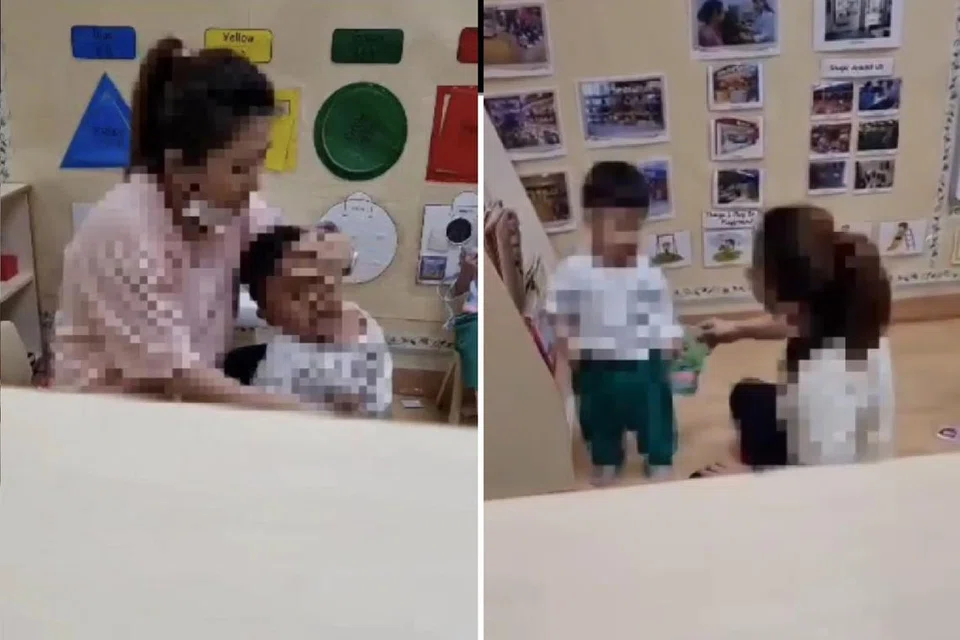 LAYANAN MEMBIMBANGKAN: Seorang guru prasekolah dipercayai dari Kinderland @ Woodlands Mart kelihatan sedang memaksa seorang murid meminum air dengan menarik kepalanya (kiri) serta memukul seorang lagi murid dengan buku (kanan).