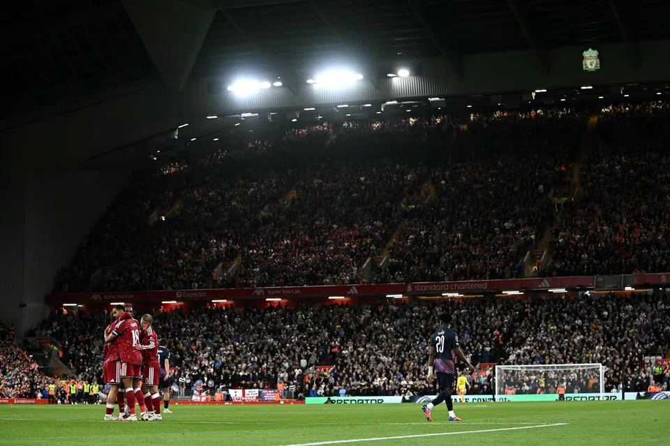 Aksi di Anfield bakal menjadi lebih sengit dan hangat apabila Liverpool menerima kunjungan Manchester City pada 11 Oktober.  Ini kerana City kini berdepan isu pelanggaran peraturan kewangan dan dianggap sebagai “main tipu” di Liga Perdana England (EPL).
