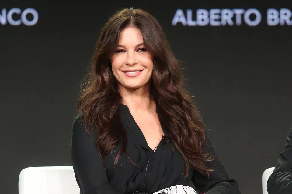MAINKAN WATAK WANITA HISPANIK LAGI: Meskipun Catherine Zeta-Jones berasal dari Wales, namun beliau tiada masalah mainkan watak wanita Hispanik dalam dua filem sebelum ini dan akan memainkan watak wanita Hispanik lagi dalam filem terbarunya 'Cocaine Godmother: The Griselda Blanco Story'. - Foto AFP