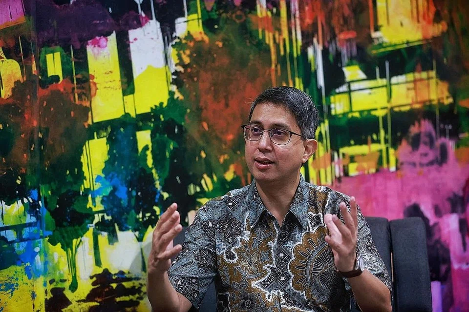 SUDAH JANGKA TIADA BAZAR FIZIKAL: Ramai pegerai sudah menjangka bazar Raya, seperti yang diadakan sebelum ini (atas), tidak akan diadakan tahun ini dek Covid-19 dan WGS akan mengadakannya dalam talian. - Foto fail BH