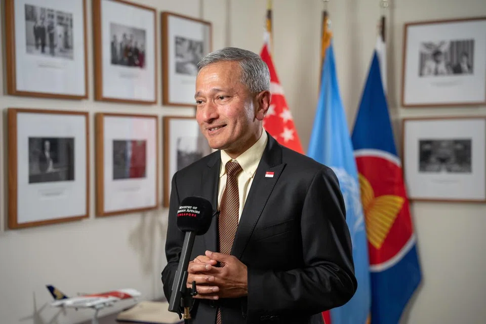 Dalam satu kenyataan media pada 29 Oktober, Kementerian Ehwal Luar (MFA) menyatakan bahawa lawatan rasmi Menteri Ehwal Luar, Dr Vivian Balakrishnan,  ke Islamabad, Pakistan pada 30 Oktober 2026, mengukuhkan lagi hubungan persahabatan antara Singapura dengan Pakistan yang terjalin sekian lama dan didasari rasa saling hormat serta hubungan baik antara rakyat bagi kededua negara.