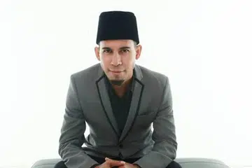 PEMERGIAN SELEPAS ENAM HARI DI ICU: Allahyarham Suhaimi Mohd Saad meninggal dunia selepas dilanda cirit-birit dan batuk berpanjangan.