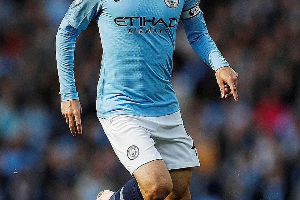 MASIH BERBISA: David Silva, yang menjaringkan gol kemenangan semasa City menundukkan Hoffenheim di awal minggu, sekali lagi dianggap sebagai pemain tunggak dalam usaha Pep merebut kemenangan pertama di Anfield. - Foto REUTERS
