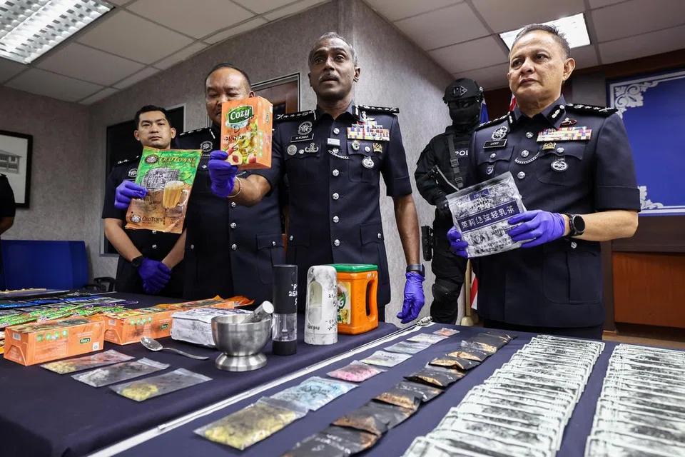 Polis Johor, dadah, wanita Vietnam ditahan