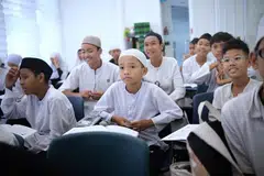 Kelas Darjah 6 di Madrasah Mingguan Nur Insan di cawangan Yishun, menyemai ilmu dan akhlak mulia dalam suasana pembelajaran yang interaktif. 