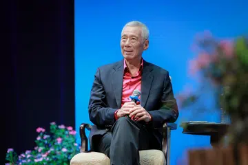 Menteri Kanan, Encik Lee Hsien Loong, bakal melakukan lawatan kerja ke Buenos Aires, Argentina, dari 20 hingga 24 Oktober, dan ke London di Britain, dari 25 hingga 28 Oktober.