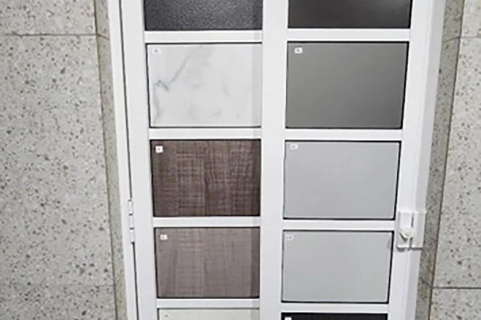 Pencipta sistem pintu gelongsor-ayun telah memenangi kesnya di Mahkamah Tinggi terhadap pesaing yang mendakwa pintu mereka adalah hasil rekaannya.