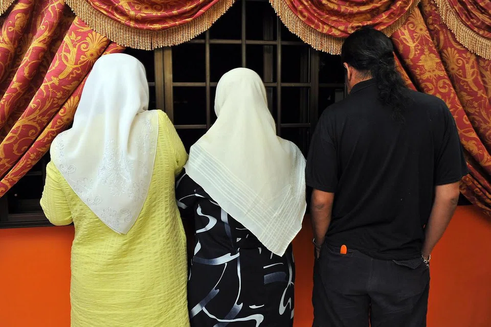 KELUARGA: Darah menjadi ikatan keluarga tanpa mengenal status dan perjalanan hidup masing-masing (gambar hiasan).