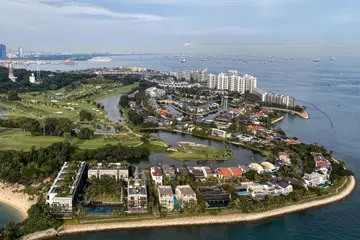 Hartanah Sentosa Cove mencatat jumlah urus niaga jual beli lebih rendah pada 2023.