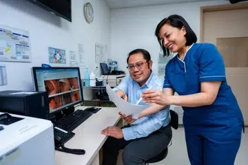 Pusat Kesihatan Kumpulan Penjagaan Kesihatan Nasional (NHG Health) yang baharu, terletak di Pusat Pakar Ang Mo Kio, bertujuan menyediakan pemeriksaan kesihatan pencegahan terpilih dan perkhidmatan susulan.