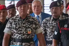 Najib Tun Razak, pengubahan wang haram, dana, SRC International