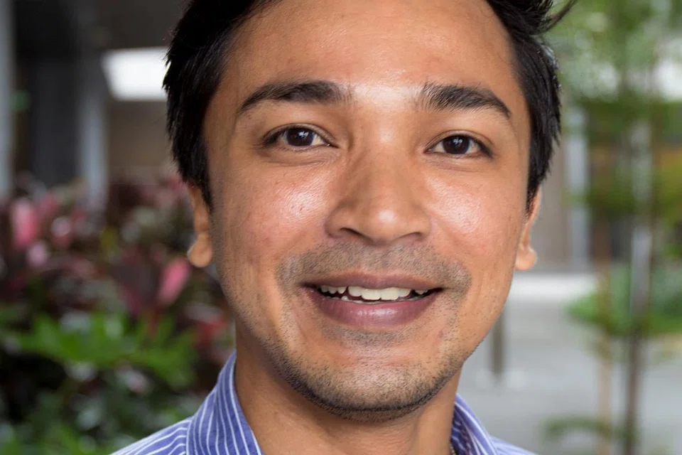 DR ELMIE NEKMAT: Masalahnya amat mencabar apabila penyedia dan laman berita dalam talian menggunakan model pengeluaran berita baru yang lebih kepada 'pengumpulan berita' berbanding 'penerbitan berita'.