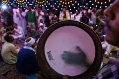 Paluan gendang juga boleh menjadi suara dengan cara tersendiri (gambar hiasan)