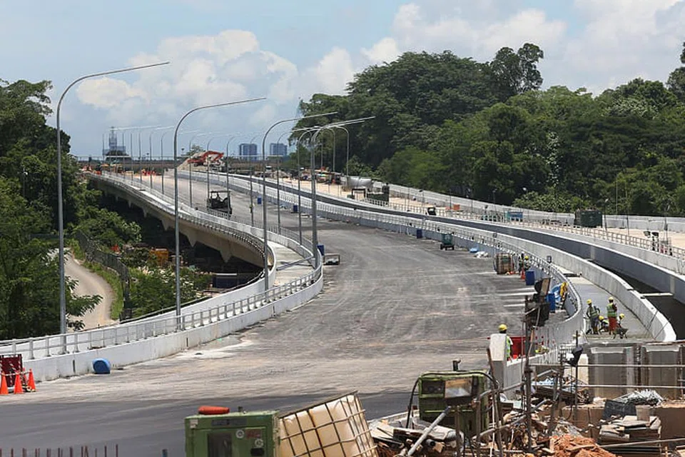 TAMPUNG PERTUMBUHAN: Ekspreswe Lornie yang baru, apabila siap sepenuhnya menjelang suku pertama tahun depan, akan berupaya menampung pertumbuhan trafik di masa depan. - Foto ZAOBAO