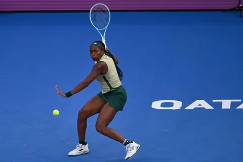 Atlet wanita berpendapatan tertinggi pada 2024 ialah pemain tenis, Coco Gauff, yang meraih $30.4 juta, namun beliau berada di luar senarai 100 atlet teratas.