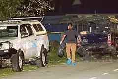 Polis forensik menyiasat insiden di Kampung Ladang, Krubong.