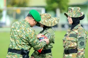 Majlis pembukaan latihan bagi bakal pengurus Koperasi Desa/Kelurahan Merah Putih (KDMP) dan Koperasi Kampung Nelayan Merah Putih (KNMP) di Balikpapan pada 17 Jun 2026. Program yang disertai lebih 35,000 lulusan itu kini dinilai semula selepas lima peserta meninggal dunia sepanjang latihan.