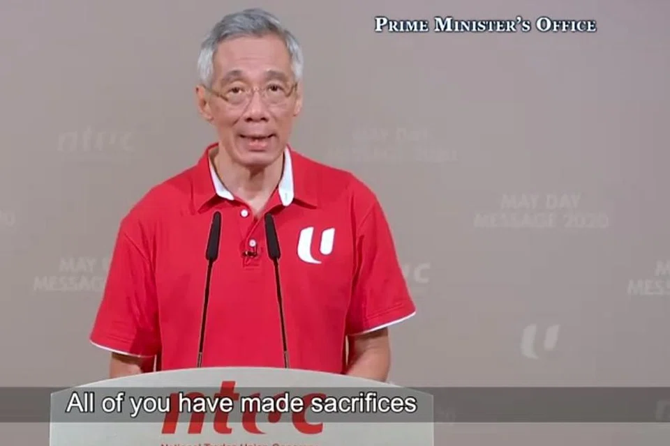 MENGHARGAI PEKERJA: Encik Lee Hsien Loong, merakamkan penghargaan sempena Hari Buruh kepada semua pekerja, termasuk pekerja asing dan mereka bertugas di barisan hadapan dan dalam perkhidmatan penting demi memastikan Singapura terus berfungsi.