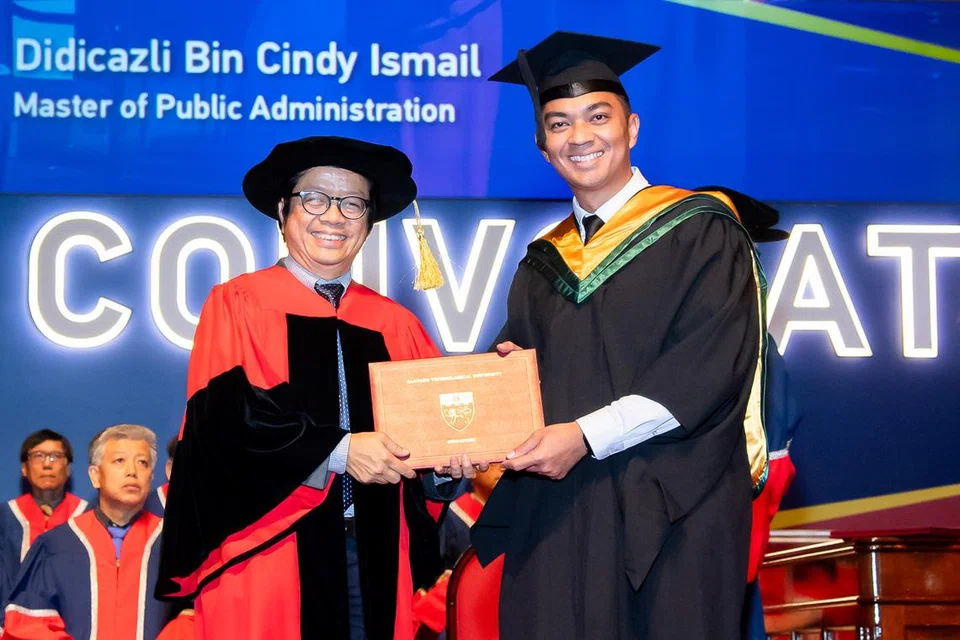 Bagi Encik Didicazli, pengalaman menuntut di peringkat sarjana telah memperluas pandangannya dan mengukuhkan peranannya sebagai pemimpin masyarakat.
