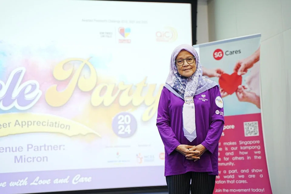 Seorang sukarelawan pusat penuaan aktif Blossom Seeds, Cik Zaleha Karim, 72 tahun, terdorong untuk menjadi sukarelawan kerana terasa bertanggungjawab untuk membantu mereka yang memerlukan.