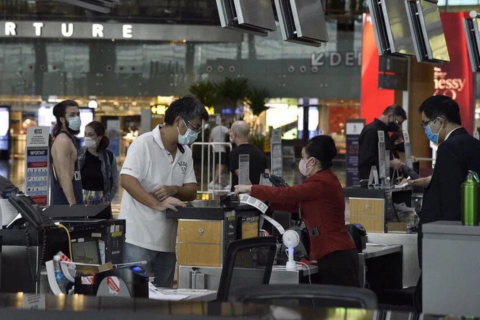 Agensi pemerintah sedang giat membincangkan dengan rakan sejawat antarabangsa mengenai kemungkinan pengiktirafan bersama sijil vaksinasi untuk membolehkan perjalanan rentas sempadan.